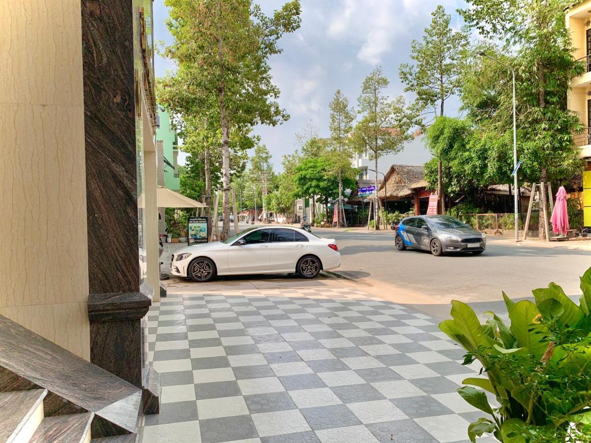 Sao Bang Hotel Thu Dau Mot Eksteriør billede