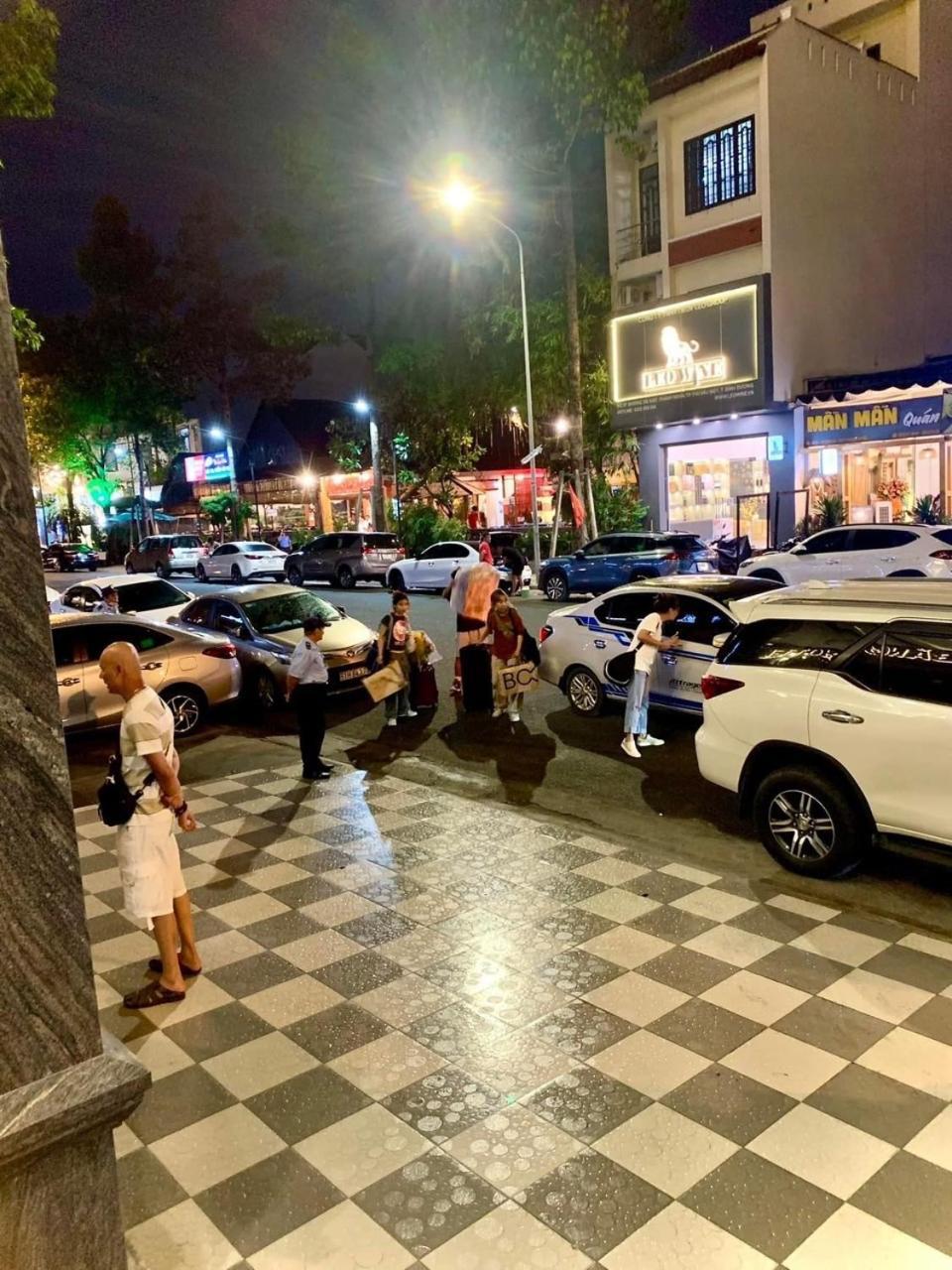 Sao Bang Hotel Thu Dau Mot Eksteriør billede